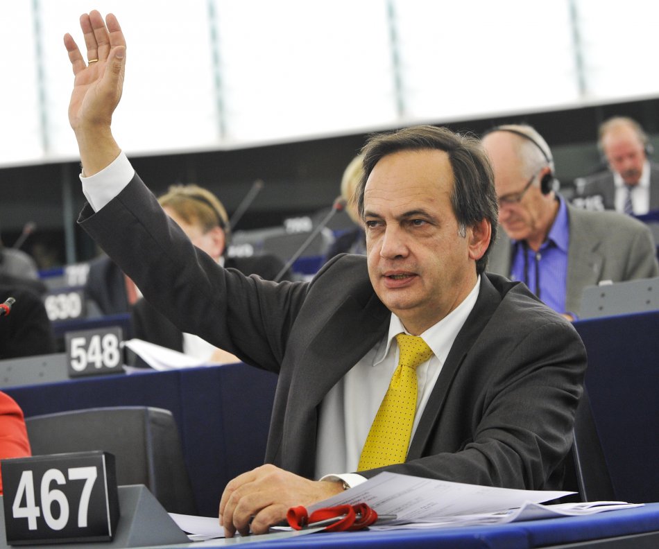 Knut Fleckenstein (59) ist Hamburger SPD-Abegeordneter im Europäischen Parlament. C: Foto:European Union 2011 PE-EP